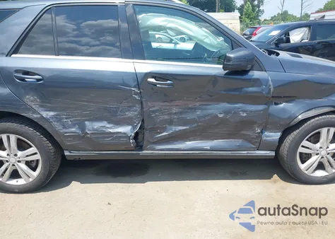 2015 Mercedes-Benz Ml 350 4Matic z USA, uszkodzony, nr VIN 4JGDA5HB5FA546454